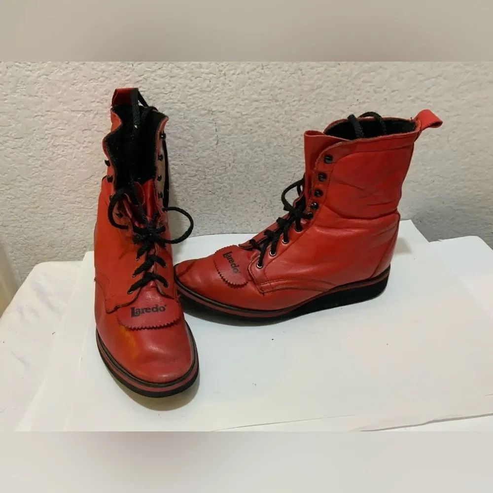 Laredo Women’s Red Western Roper Cowboy Boots Size 7 Soft Sole Lace Up